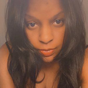 Meet your Posher, Tiffney